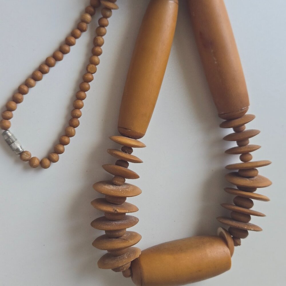 Vintage 1970's Runway Graduated Bone Horn African Beaded Necklace